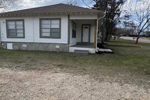 205 E Hoopes Ave, Pflugerville, TX 78660 - Photo 23
