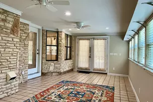 201 Oakwood Dr, Georgetown, TX 78628 - Photo 23