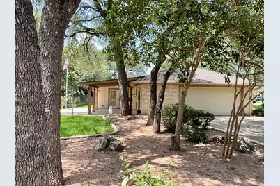 201 Oakwood Drive, Georgetown, TX 78628 - Photo 25