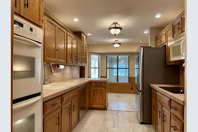 201 Oakwood Drive, Georgetown, TX 78628 - Photo 9