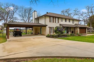 434 E Castleshoals Dr, Marble Falls, TX 78654 - Photo 3