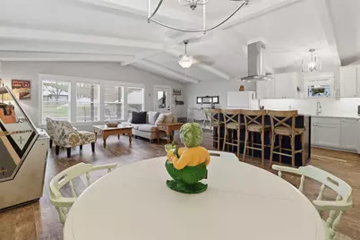 434 E Castleshoals Drive, Marble Falls, TX 78654 - Photo 15