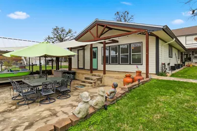 434 E Castleshoals Drive, Marble Falls, TX 78654 - Photo 17