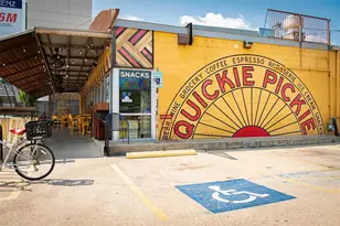 1322 E 12th St, Austin, TX 78702 - Photo 15
