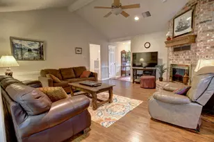 1001 Charleston Blvd, Smithville, TX 78957 - Photo 35