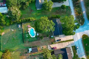 1001 Charleston Blvd, Smithville, TX 78957 - Photo 31