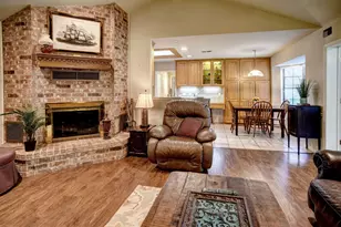 1001 Charleston Blvd, Smithville, TX 78957 - Photo 37