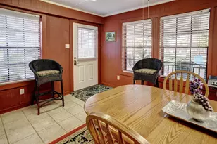 1001 Charleston Blvd, Smithville, TX 78957 - Photo 19