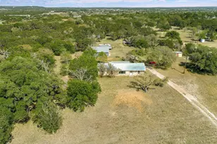 801 Live Oak Trail, Liberty Hill, TX 78642 - Photo 27