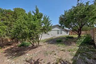 2800 Douglas Cove, Lago Vista, TX 78645 - Photo 37