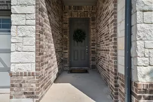 7813 Peccary Dr, Austin, TX 78744 - Photo 3
