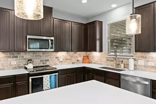 7813 Peccary Dr, Austin, TX 78744 - Photo 23