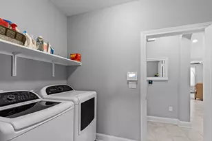 7813 Peccary Dr, Austin, TX 78744 - Photo 27