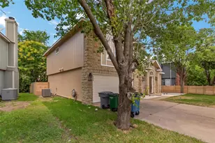 8800 Dandelion Trail, Austin, TX 78745 - Photo 3