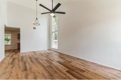 8800 Dandelion Trail, Austin, TX 78745 - Photo 7