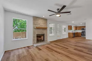8800 Dandelion Trail, Austin, TX 78745 - Photo 11