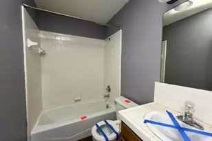 207 S Creek St, Fredericksburg, TX 78624 - Photo 13