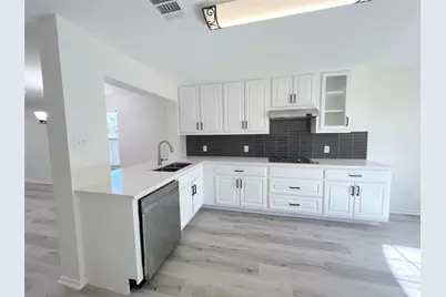 2725 Summerwalk Place, Round Rock, TX 78665 - Photo 5