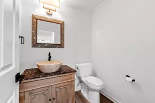 6603 Whitemarsh Valley Walk, Austin, TX 78746 - Photo 23