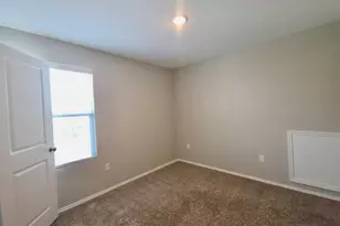 301 Freshwater Dr, Bastrop, TX 78602 - Photo 21