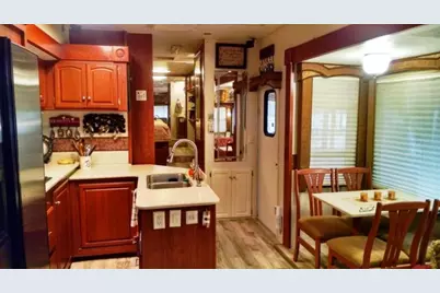 828 Highway 71 E, Bastrop, TX 78602 - Photo 11