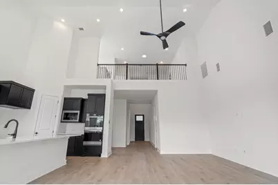 1313 Robin Trail, Round Rock, TX 78681 - Photo 3