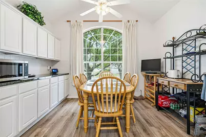 3006 Bradford Park Drive, Round Rock, TX 78664 - Photo 5