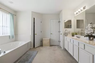 3006 Bradford Park Drive, Round Rock, TX 78664 - Photo 21