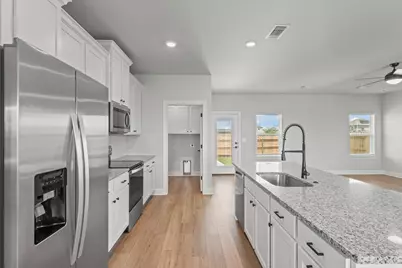 9312 Gladsome Path, Manor, TX 78653 - Photo 5