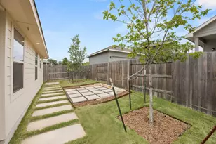 2813 Hopi Path, Georgetown, TX 78628 - Photo 31