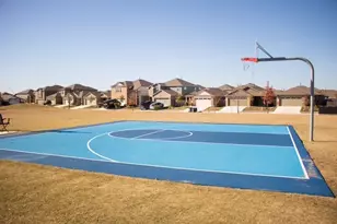 203 Donnington Dr, Hutto, TX 78634 - Photo 27