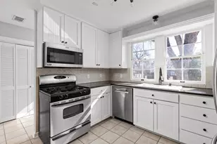 4517 Bull Creek Rd, Austin, TX 78731 - Photo 9