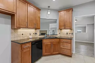 5802 Abilene Trl, Austin, TX 78749 - Photo 11