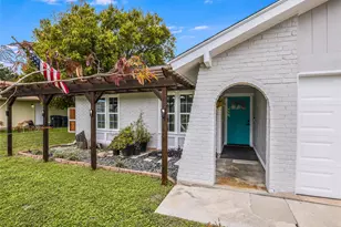 801 E Central Dr, Georgetown, TX 78628 - Photo 3