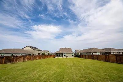 185 Patagonia, Kyle, TX 78640 - Photo 33