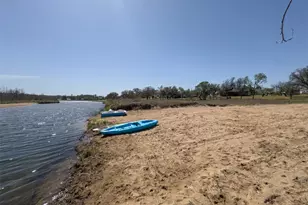 142 Lake Shore Dr, Horseshoe Bay, TX 78657 - Photo 7