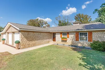 142 Lakeshore Drive, Horseshoe Bay, TX 78657 - Photo 1