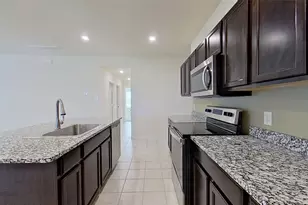 625 Taggart Trail, Jarrell, TX 76537 - Photo 15