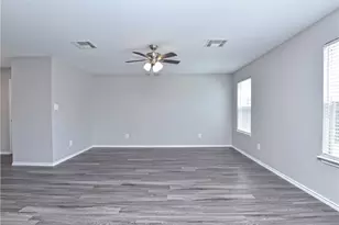 1172 Shadow Creek Blvd, Buda, TX 78610 - Photo 7