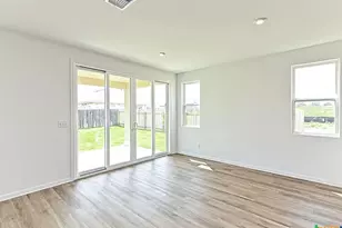 157 Seattle Slew Dr, Jarrell, TX 76537 - Photo 15