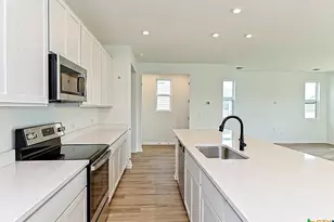 157 Seattle Slew Dr, Jarrell, TX 76537 - Photo 19