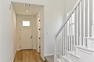 157 Seattle Slew Dr, Jarrell, TX 76537 - Photo 9