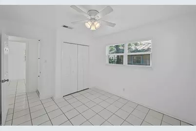 2409 Devonshire Drive, Austin, TX 78723 - Photo 21