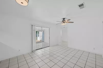 2409 Devonshire Drive, Austin, TX 78723 - Photo 11