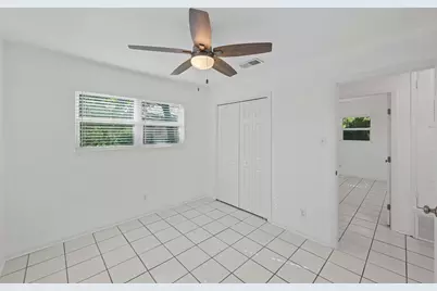 2409 Devonshire Drive, Austin, TX 78723 - Photo 19