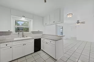 2409 Devonshire Dr, Austin, TX 78723 - Photo 9