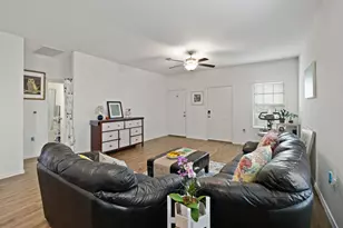 7116 Spirit Hill Rd, Austin, TX 78744 - Photo 9