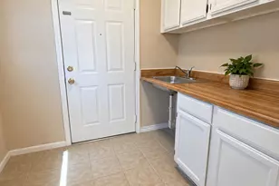 5503 Thunderbird St, Lago Vista, TX 78645 - Photo 7