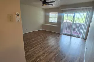 5503 Thunderbird St, Lago Vista, TX 78645 - Photo 15