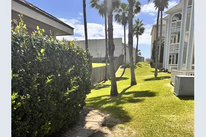 7000 Seawall Boulevard #125, Galveston, TX 77551 - Photo 21